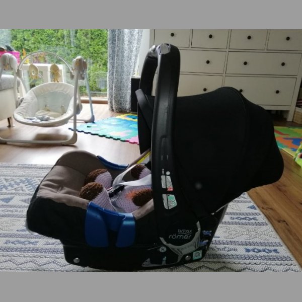 BRITAX RÖMER BABY-SAFE PLUS SHR II NOVÁ