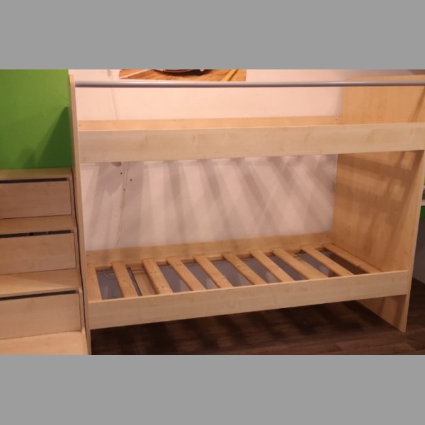 MONTERO patrová postel 90x200 + schody s úložným prostorem