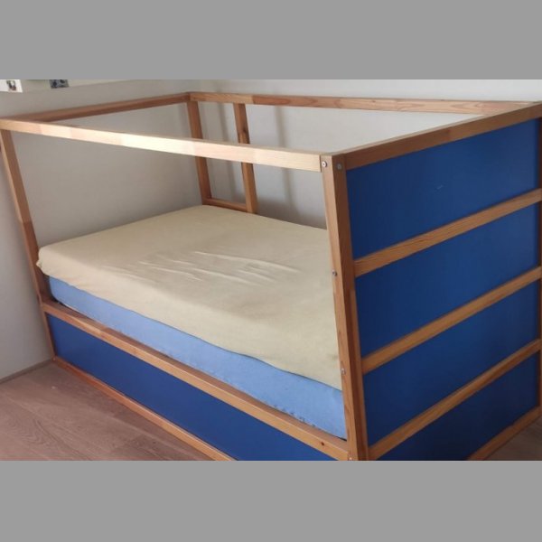 Dětská postel - palanda oboustranná Kura IKEA - modrá